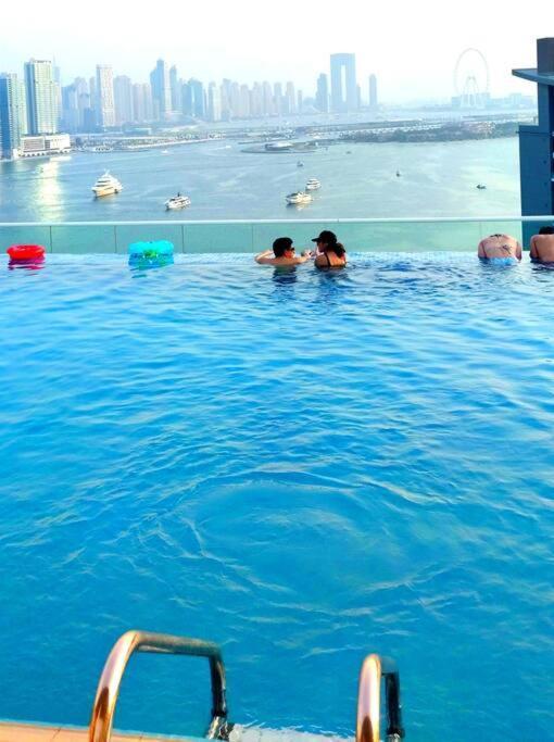Amazing Apartment With Infinity Pool Dubai Exterior foto